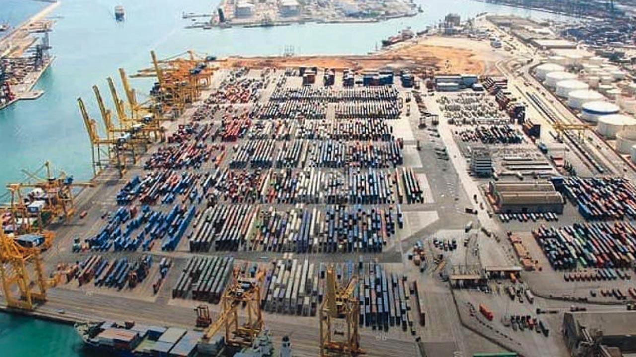 Pakistan, Bangladesh resume direct trade for first time since 1971