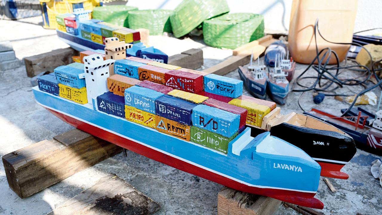 Container ships Lavanya and Daya, like all other vessels in the installation, are named after children frequenting Patil’s workshop in Arnala