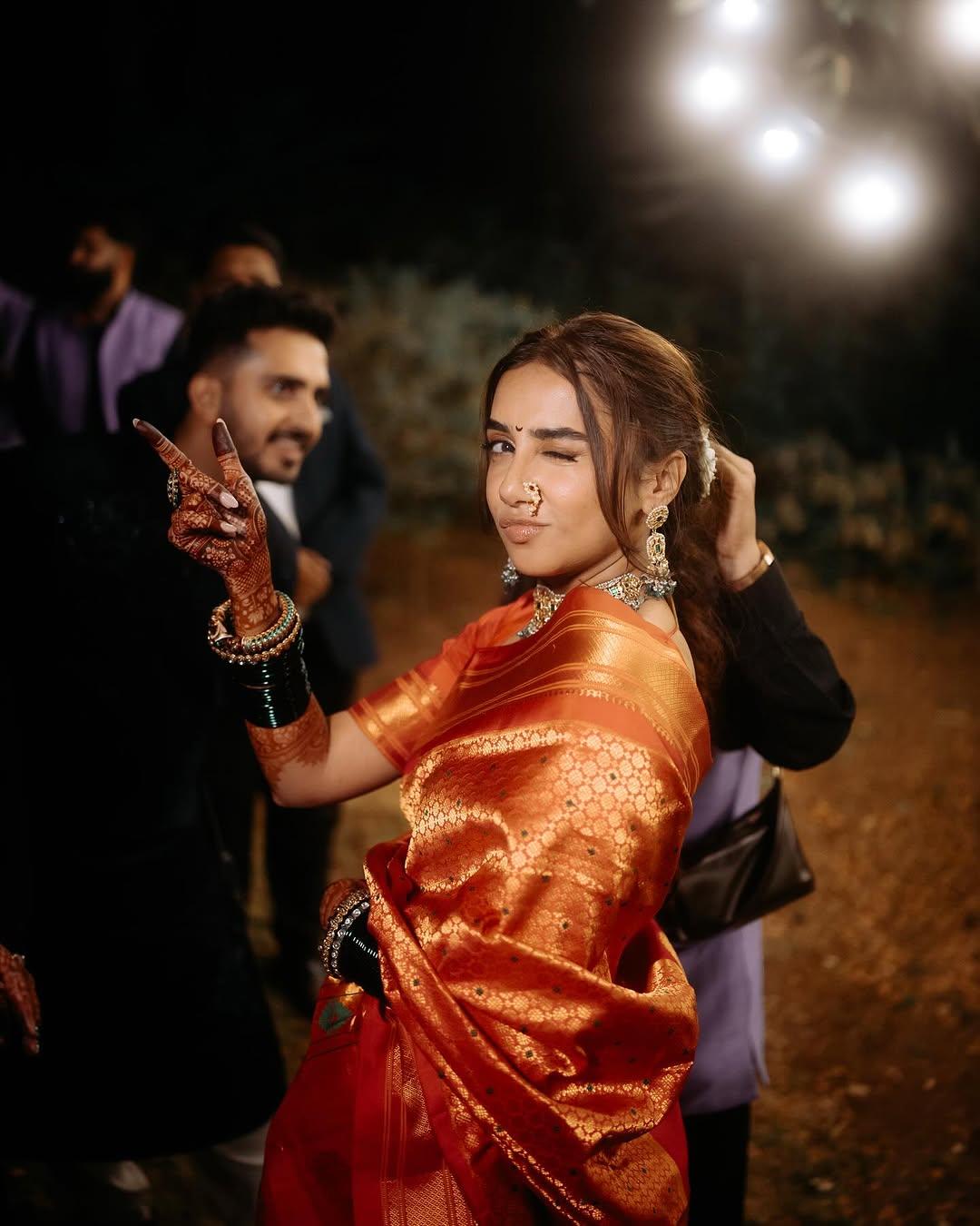 Prjakta Koli shared a series of stunning pictures from her Sangeet ceremony, looking like a proper Marathi mulgi
