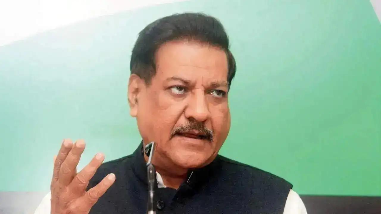 Centre should expedite Maharashtra-Karnataka border dispute in Supreme Court: Former CM Prithiviraj Chavan