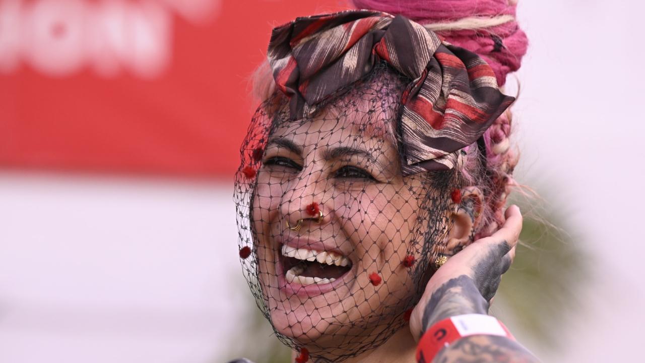 The event even saw celebrity Sapna Bhavnani sport her version of a hat that was accompanied by a netted veil