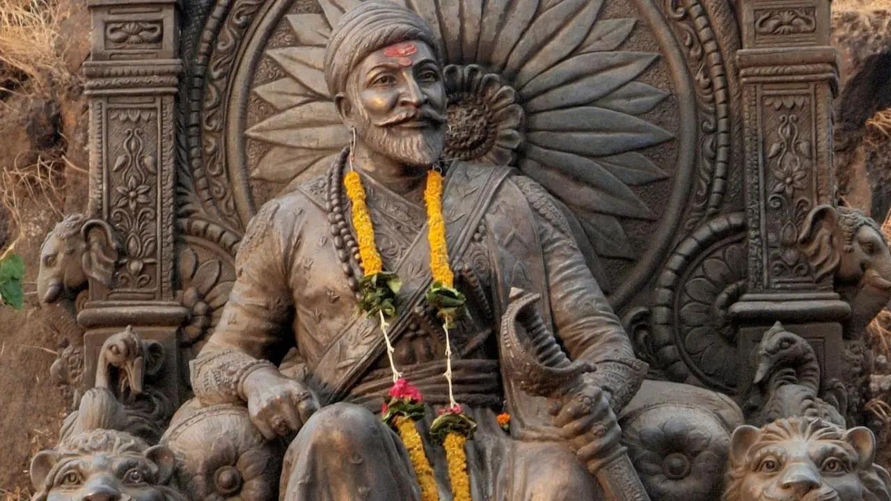 Foundation ceremony held for Shivaji Maharaj statue at Rajkot Fort in Malvan