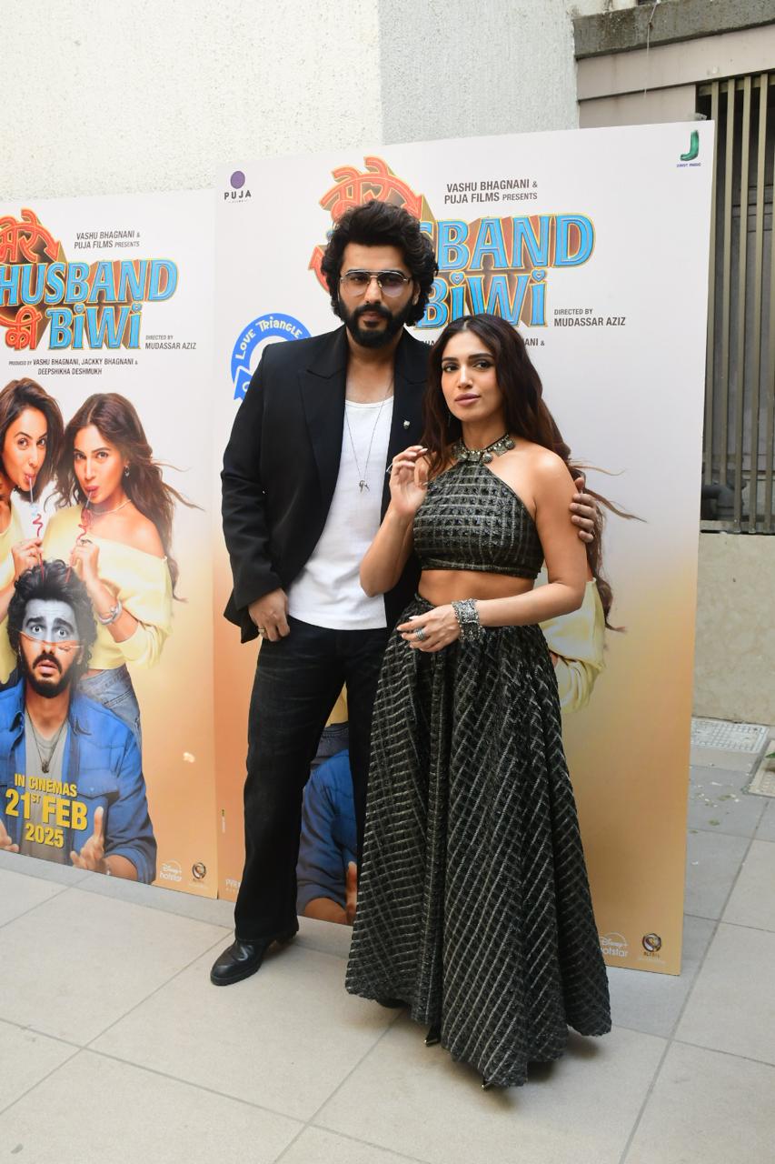 Arjun Kapoor and Bhumi Pednekar were snapped as they went to promote their film.  