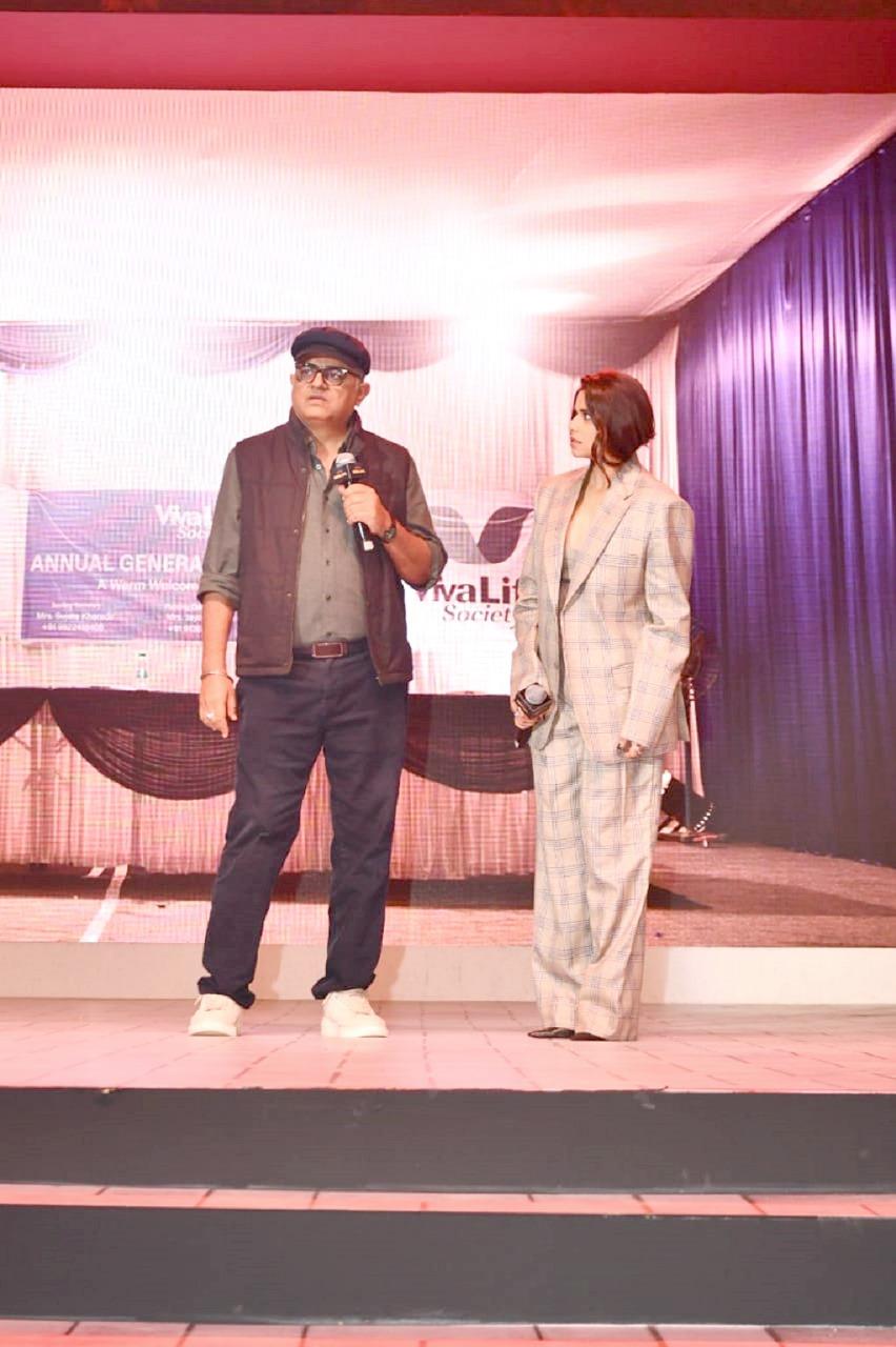 Gajraj Rao and Sai Tamhankar were also present at the trailer launch event