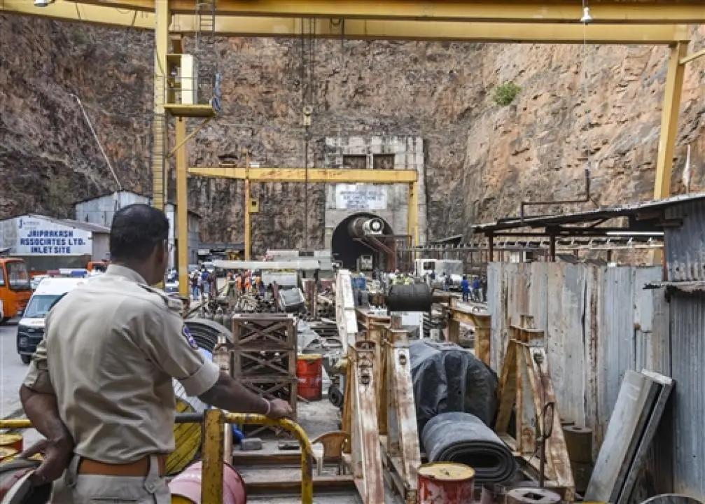 Telangana tunnel collapse: Experts from GSI, NGRI roped in to assess situation