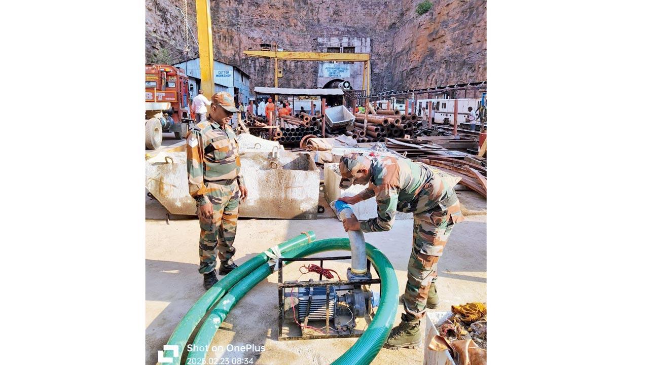 Army installing pumping sets. Pic/X@dprohyd