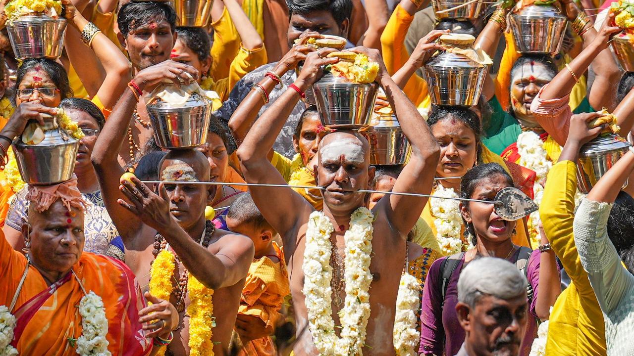 Tamil Nadu celebrates 'Thaipoosam' with religious fervour