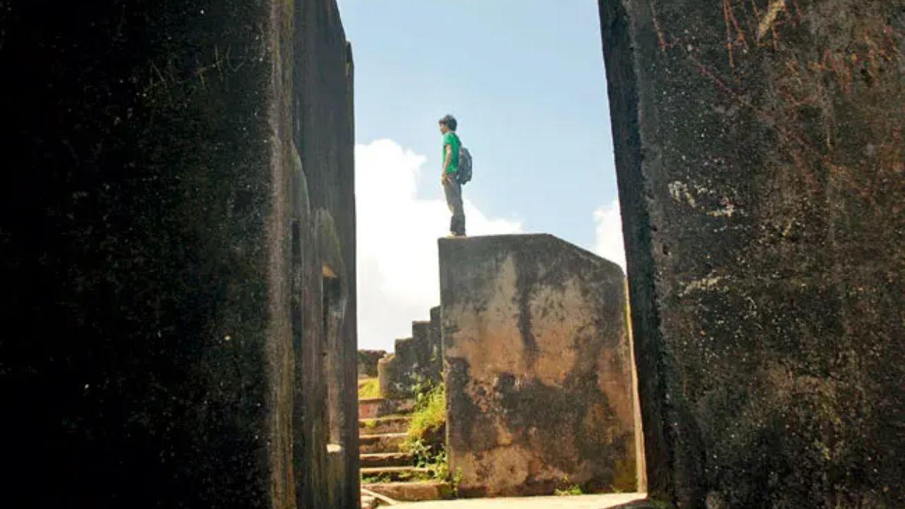 Sion Fort
A hidden gem for couples who love history and adventure. Climb up for breathtaking views and get a few Instagram-worthy shots with your partner! (File pic/Pradeep Dhivar)