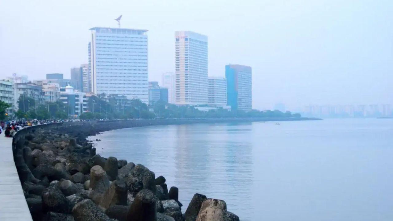 Nariman Point
A quieter alternative to Marine Drive, Nariman Point is perfect for couples seeking a moment of solitude with mesmerising sea views and a city skyline backdrop. (File pic)