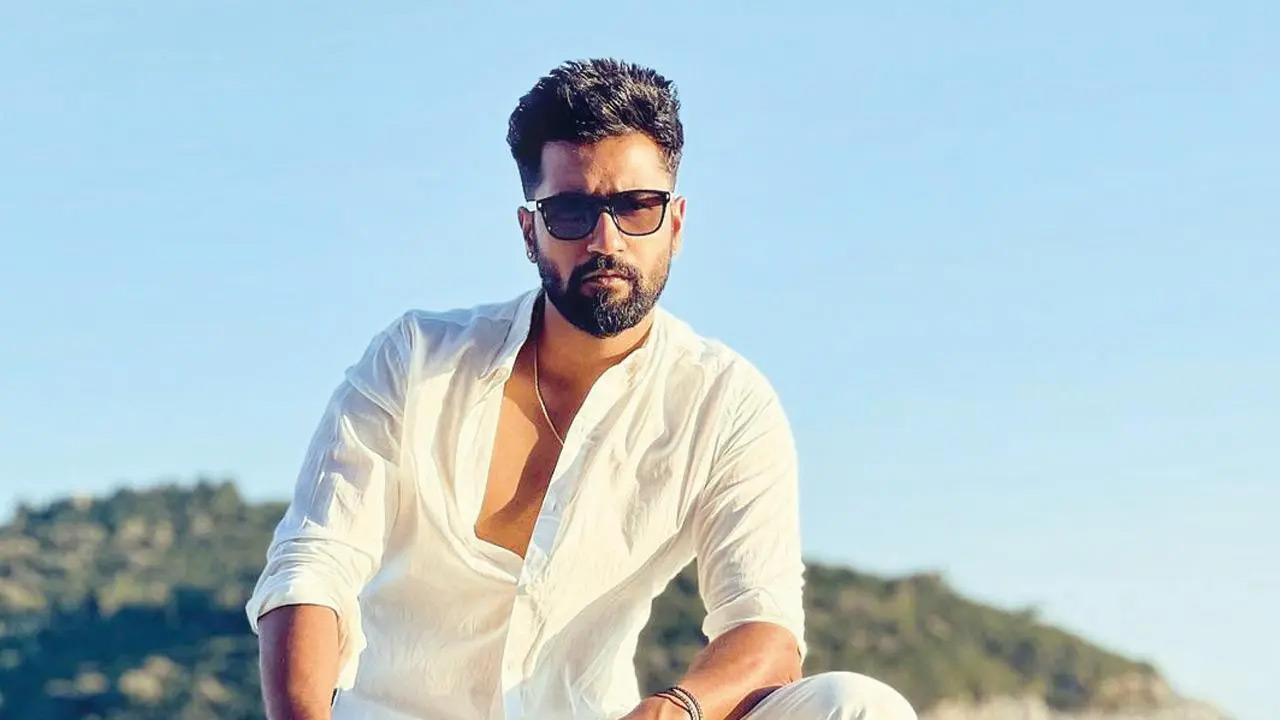 Vicky Kaushal offers prayers at Babulnath temple as Chhaava roars in theatres