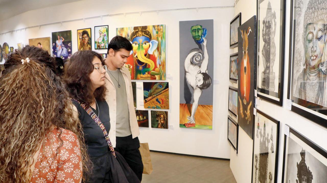 Are you an art enthusiast? Attend this festival in Mumbai to explore exhibits, workshops and immersive activities