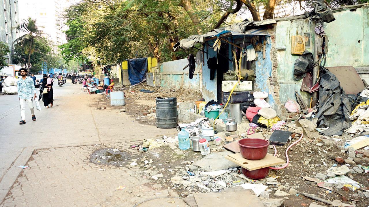 Wadala accidents: ‘We know living on footpaths is dangerous, but no other option’