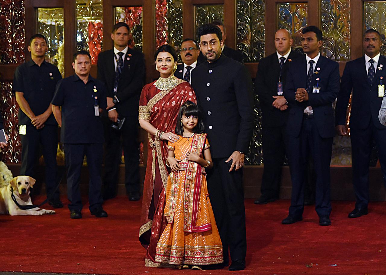 Additionally, during a recent episode of ‘Kaun Banega Crorepati’, Amitabh Bachchan talked about the iconic song 