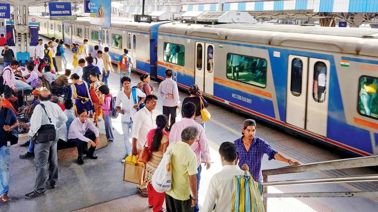 Mumbai local train updates: Central Railway fines 81,709 passengers in AC locals