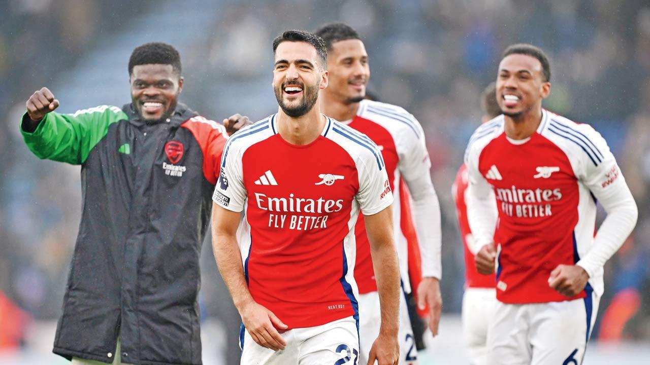 Merino brace helps Arsenal beat Leicester 2-0
