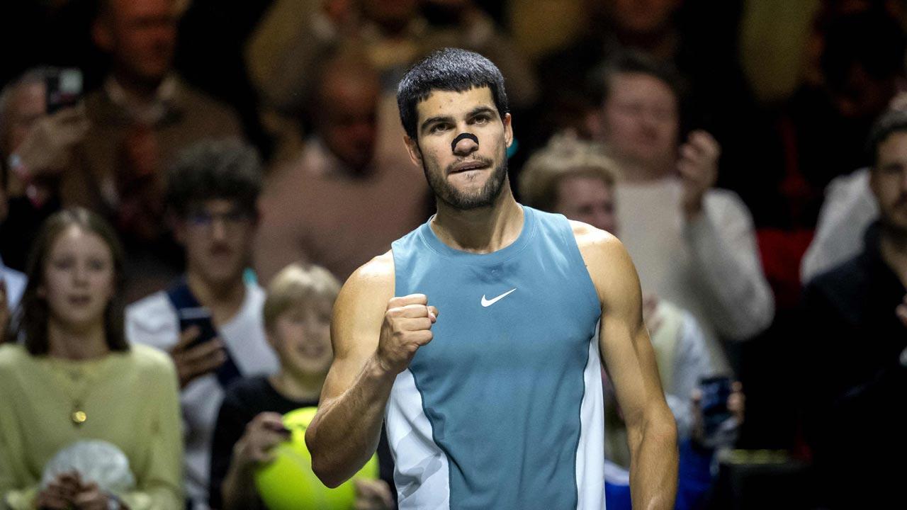 Carlos Alcaraz races into Rotterdam semis, Stefanos Tsitsipas falls
