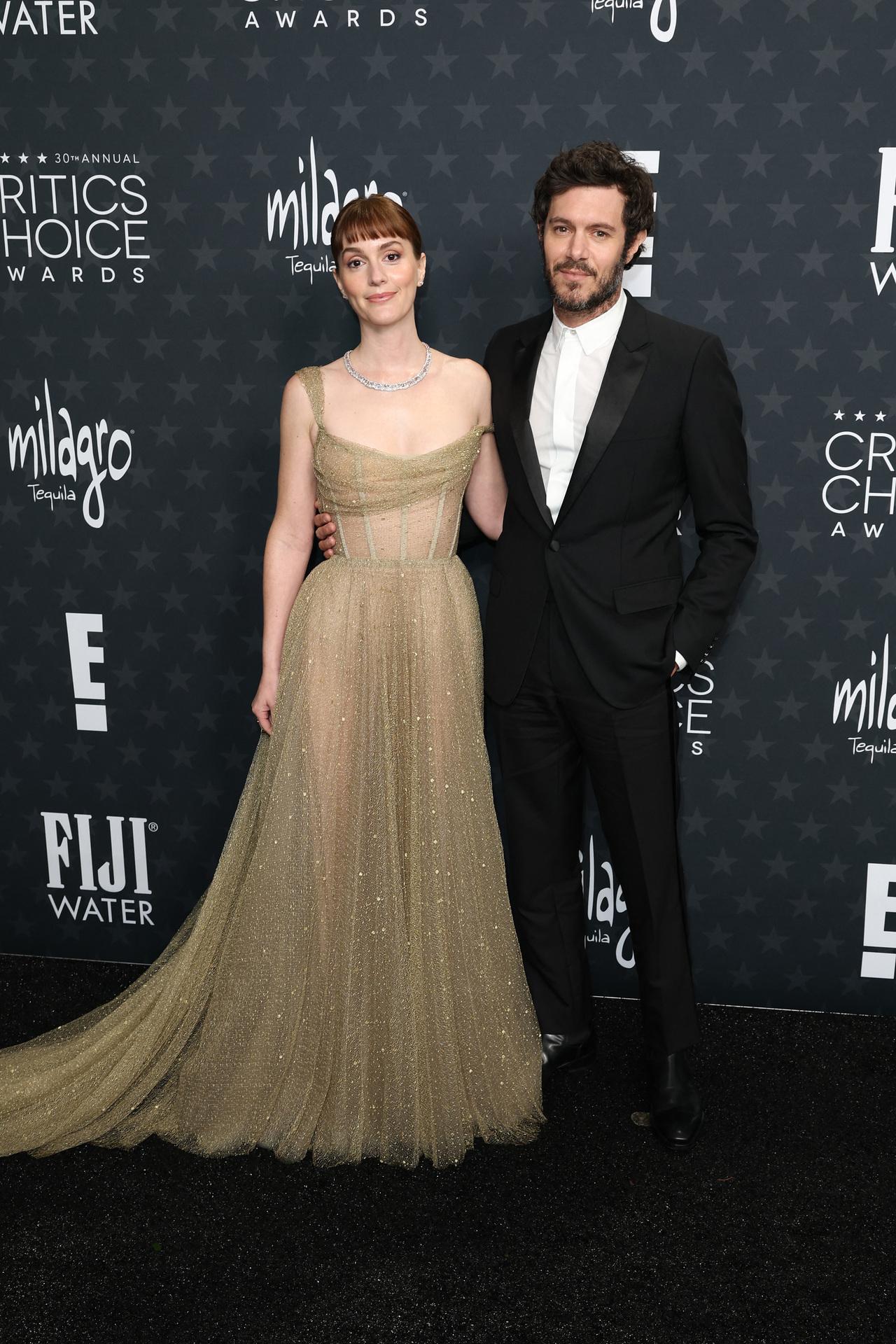Couple and actors Leighton Meester and Adam Brody totally aced their red carpet look