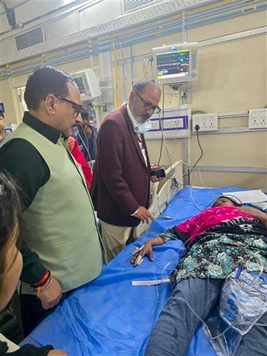 Delays in departures of other trains intensified congestion on multiple platforms, worsening the disaster. Investigations continue as railway officials assess measures to prevent such tragedies in the future.