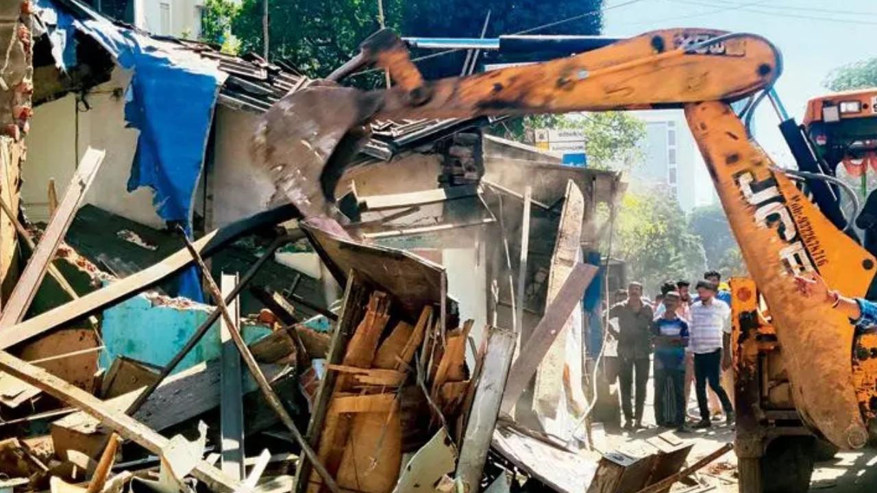 Civic body carries out massive demolition drives in Thane district, locals oppose action