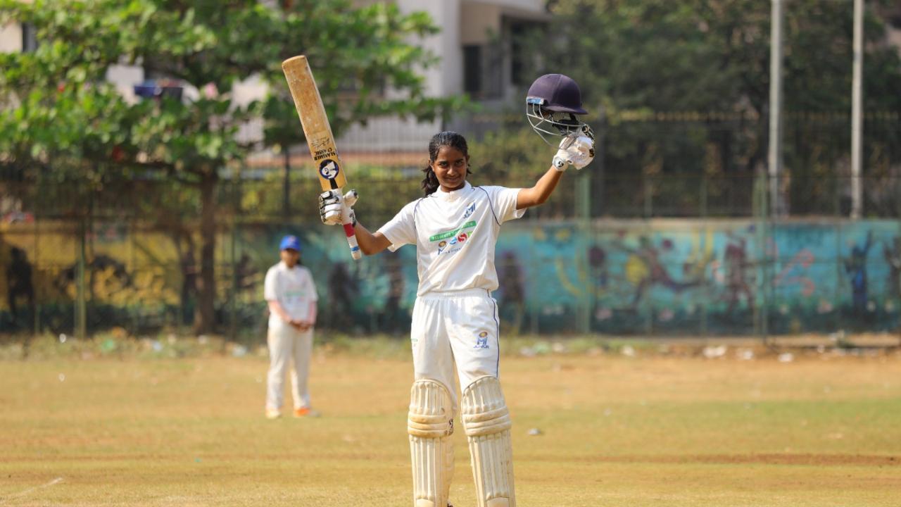 MI Junior: Shardashram Vidyamandir triumphant as skipper Ira Jadhav slams ton