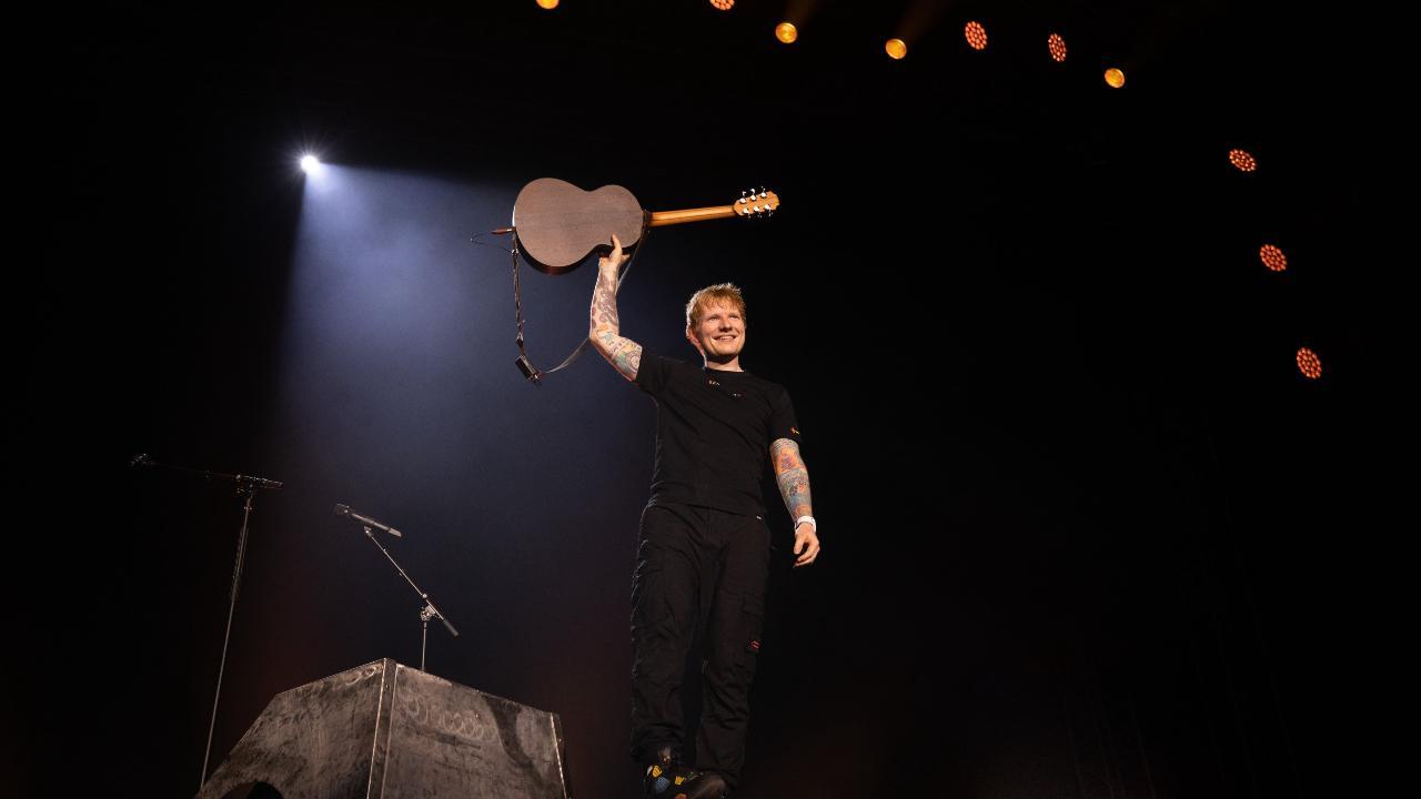Ed Sheeran paused his performance briefly after a fan fainted. He urged the authorities to check on the girl and give him a thumbs up once everything was alright. Read More