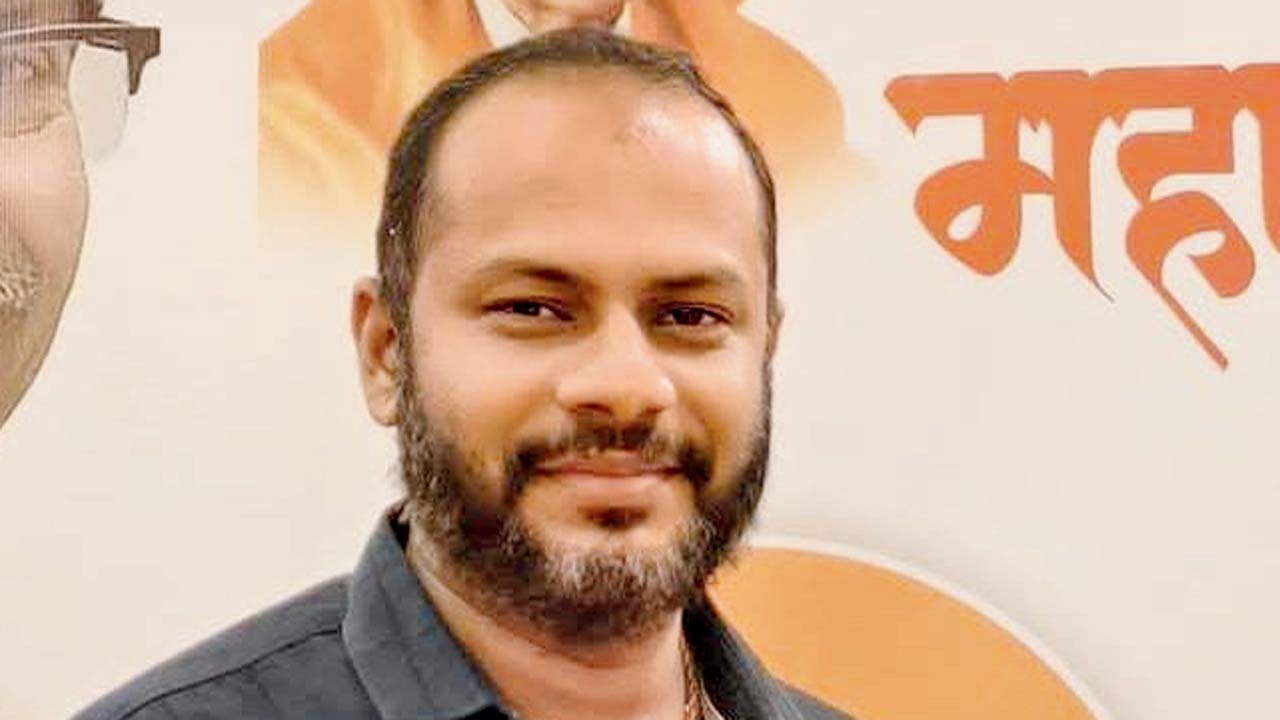 Former Shiv Sena (UBT) corporator from Nalasopara, Swapnil Bandekar