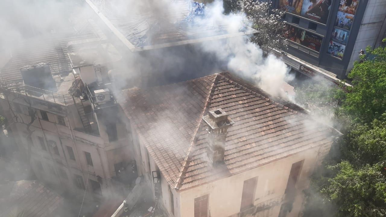 The firefighter identified as Pankaj Parshuram Bhoir, 25, from the Fort fire station, sustained injury to his right hand during the fire-fighting operation, the official said