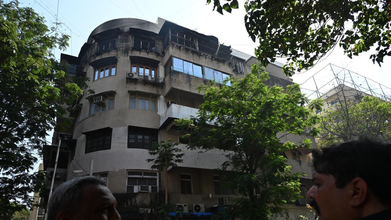 Upon receiving information about the fire, the Mumbai Fire Brigade (MFB) and civic officials of the Brihanmumbai Municipal Corporation (BMC) rushed to the spot
