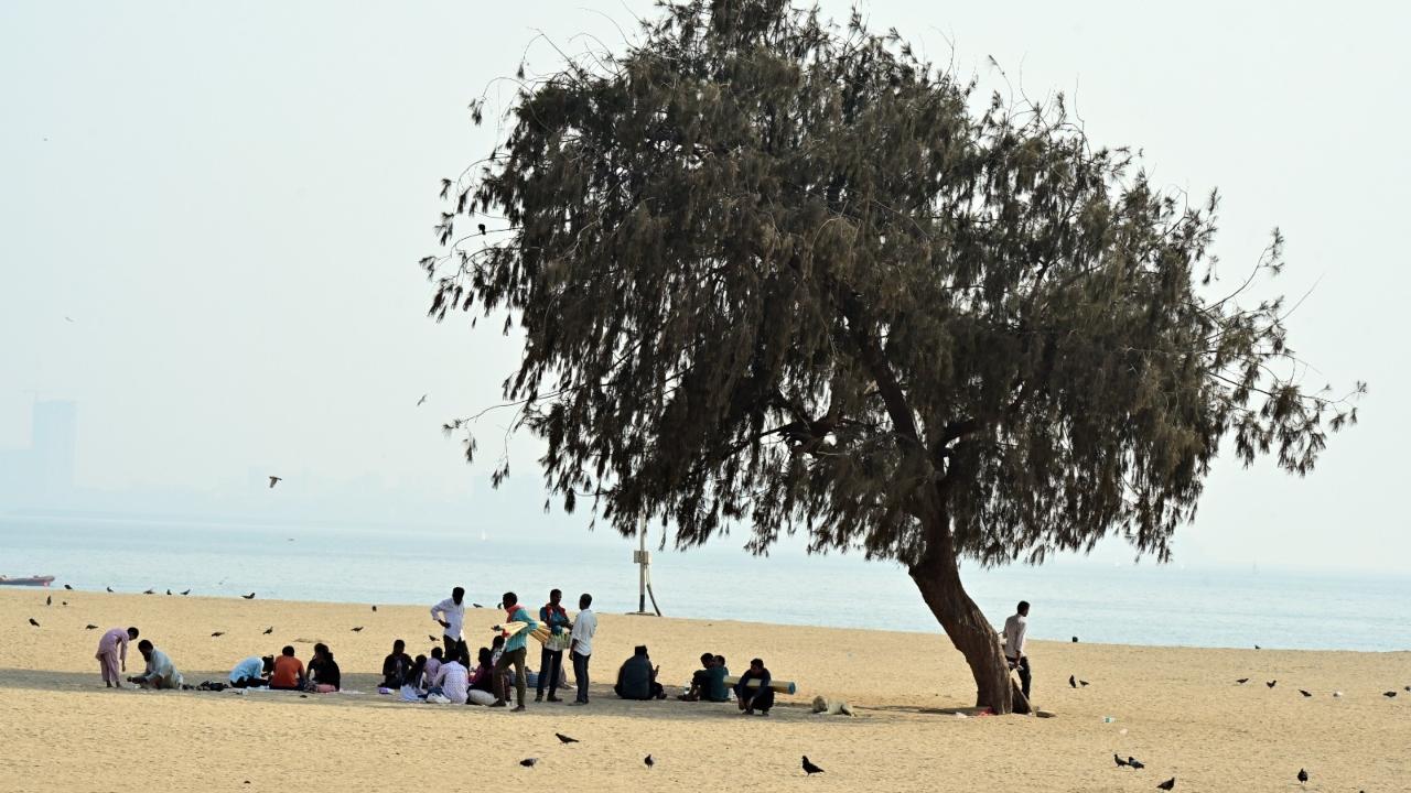 A similar alert has been issued for Thane and Palghar near Mumbai
