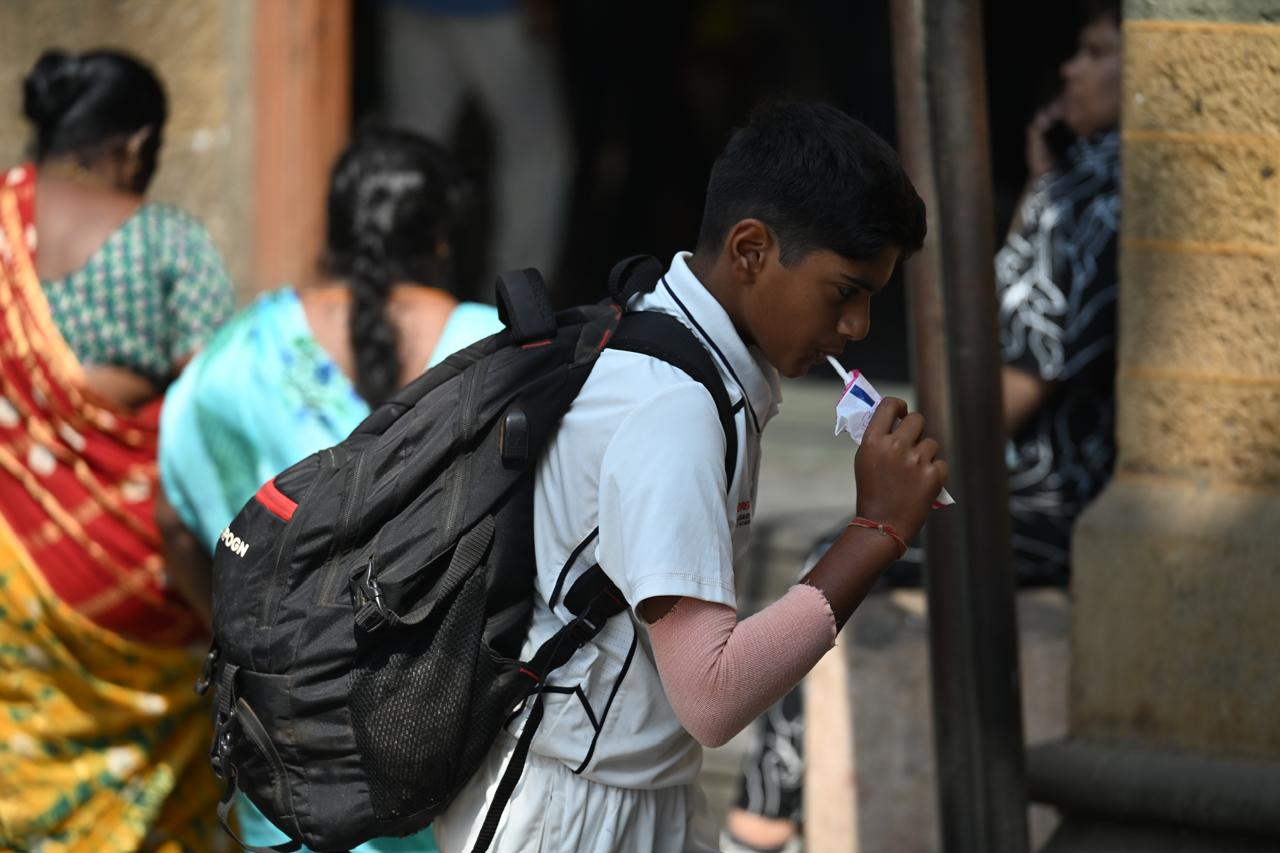 Hilly areas such as Pune, Satara, and Kolhapur will experience normal temperatures despite the rising heat in Mumbai and Konkan regions. Health authorities have advised residents to stay hydrated and avoid prolonged exposure to direct sunlight.