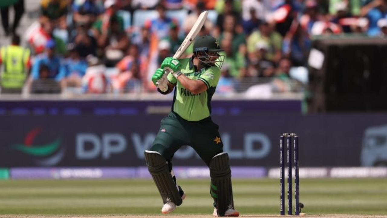 Openers Babar Azam and Imam-Ul-Haq were in full control of the game in the initial overs