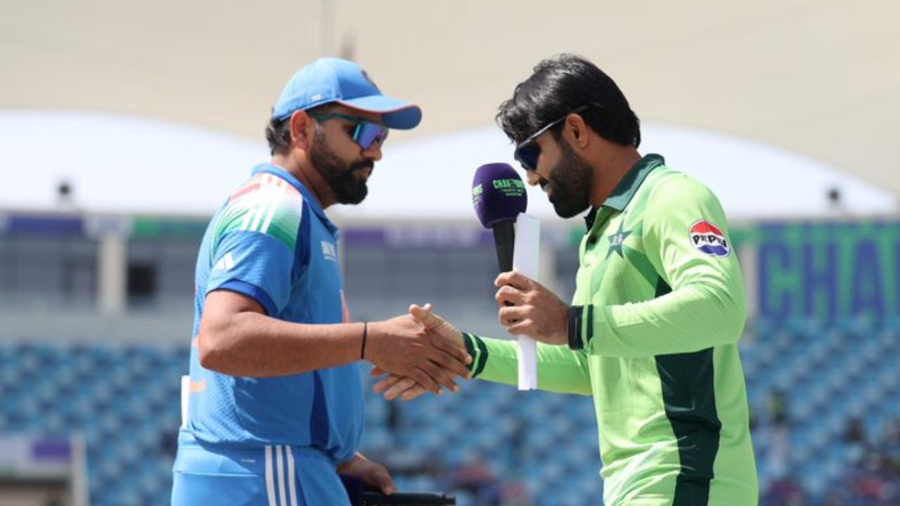 Having won the toss, Pakistan skipper Mohammed Rizwan elected to bat first against India