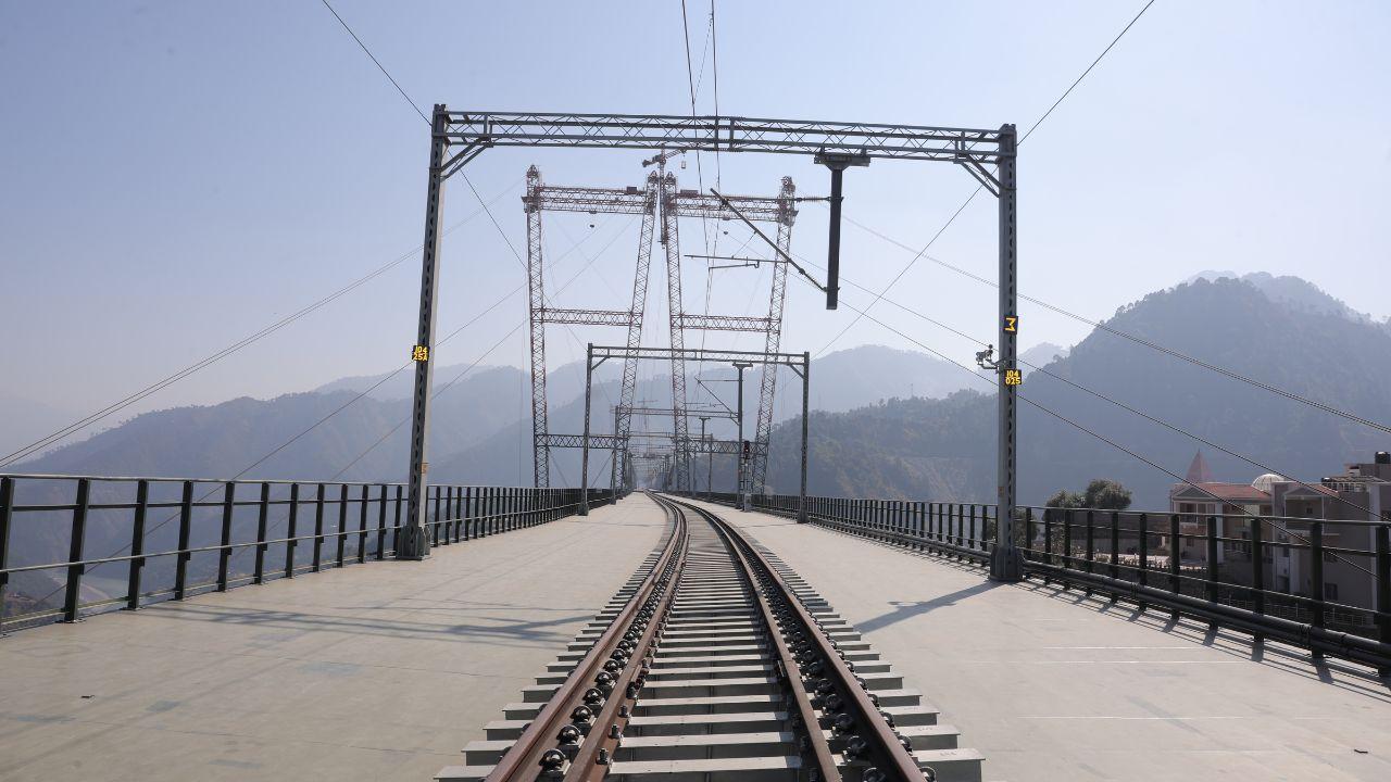 Katra station is the starting point for pilgrims heading to the Mata Vaishno Devi shrine, offering seamless connectivity to this spiritual destination