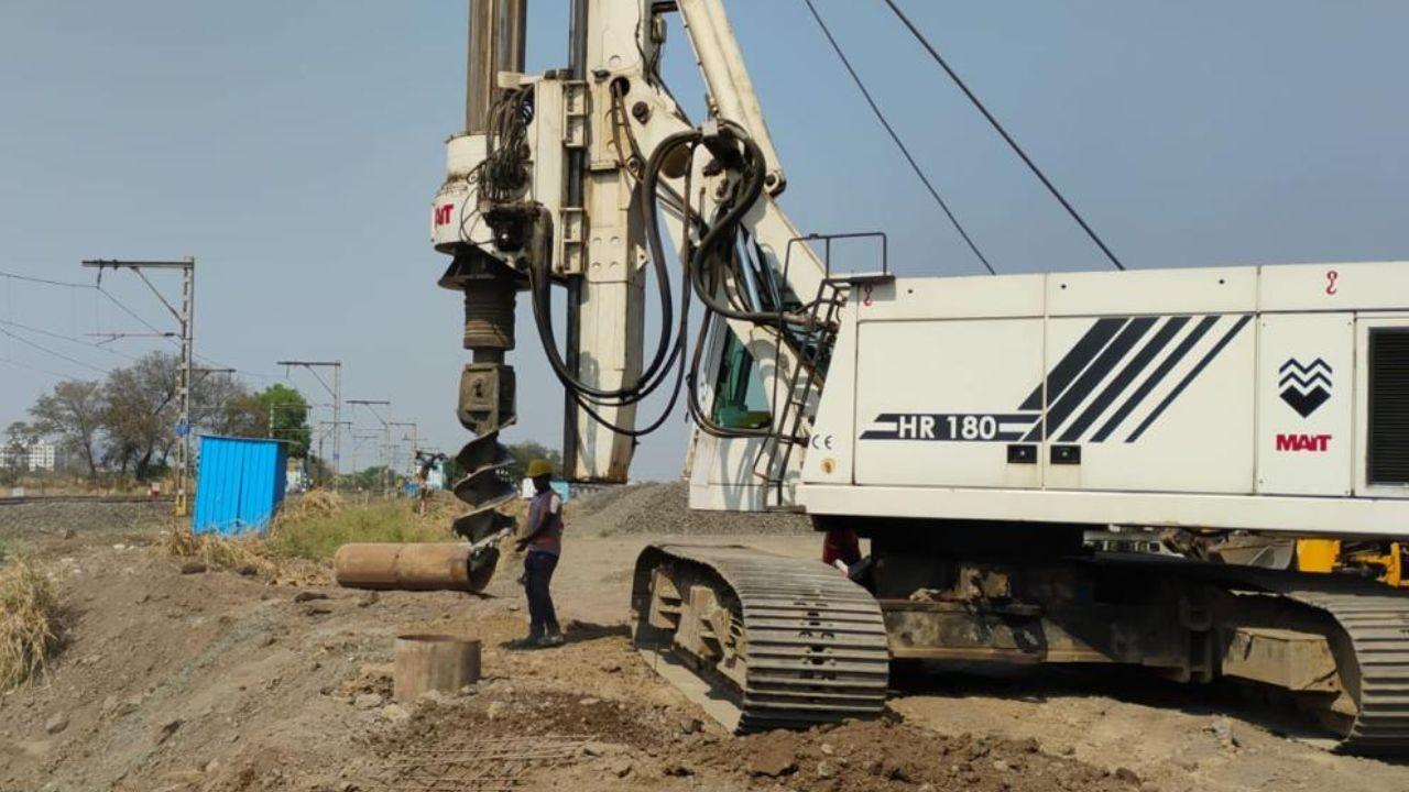 As a fresh suburban local train corridor between Panvel and Karjat gets ready for opening this financial year, Central Railway (CR) timetabled services to be tentatively run on the 29.6 km corridor, keeping three rakes for the new corridor