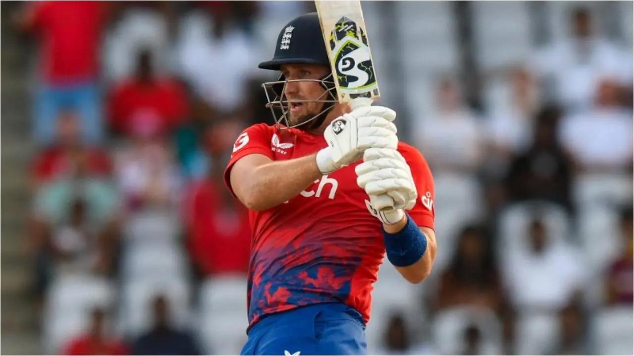 Riding on Liam Livingstone's 41-run knock, England reached the score of 304 all-out. The 