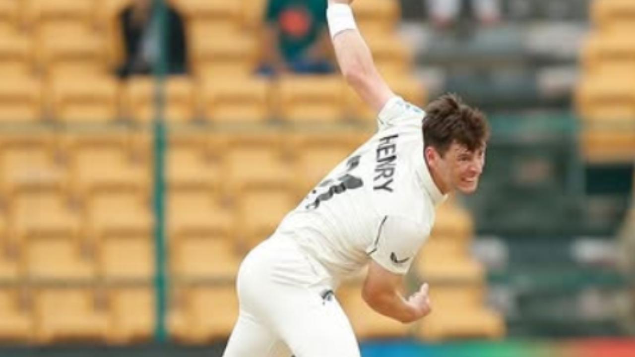 With his blistering pace, Henry moved to joint-eighth for New Zealand's highest-wicket-taker in the ODIs, with 158 scalps each