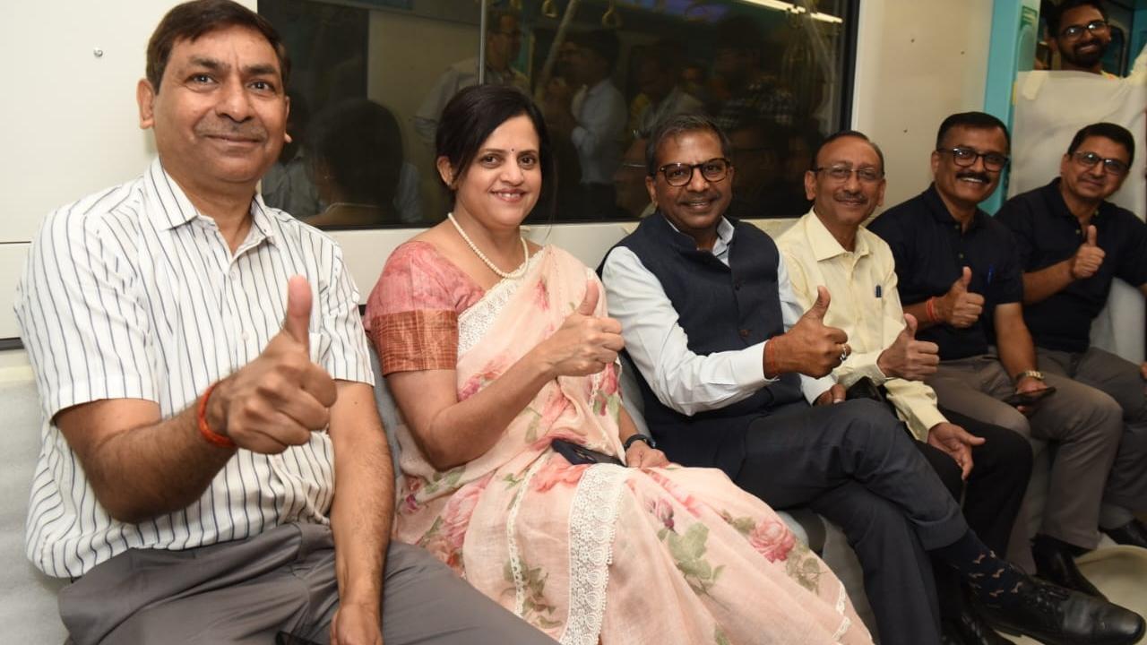 Metro Aqualine project: Trial train reaches Cuffe Parade