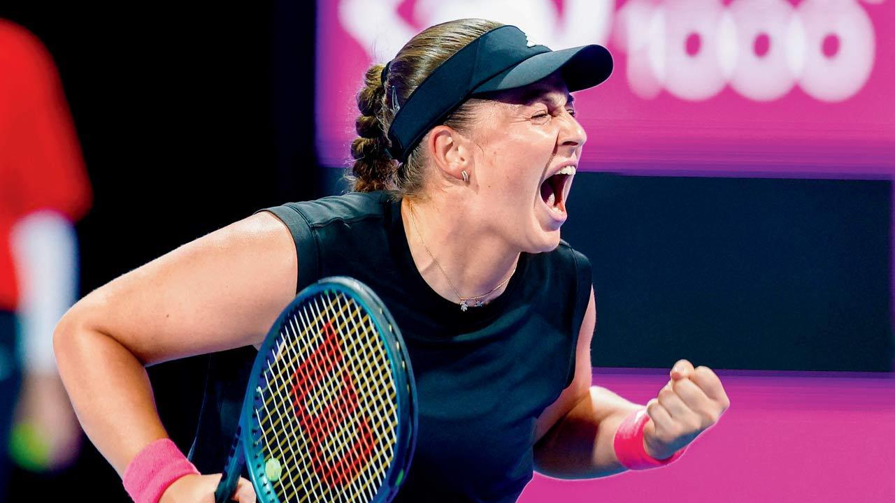Ostapenko keeps it perfect against Swiatek to reach final