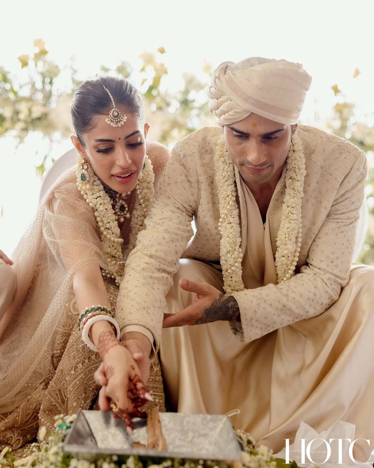 Taking to their social media, Prateik Babbar and Priya Banerjee shared a series of stunning pictures from their intimate wedding. “I’ll marry you in every lifetime #priyaKAprateik