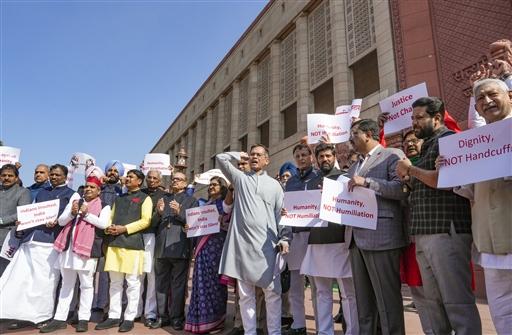 Aujla criticised the Indian government for not arranging a commercial flight for their return, calling the deportation process humiliating. Congress leader Priyanka Gandhi Vadra questioned PM Modi’s silence and asked why India did not send its own aircraft to bring them back.