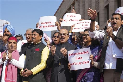 Samajwadi Party chief Akhilesh Yadav condemned the government for failing to protect Indian citizens from inhumane treatment abroad. Congress General Secretary KC Venugopal and Samajwadi Party MP Dharmendra Yadav joined the protest outside Parliament.