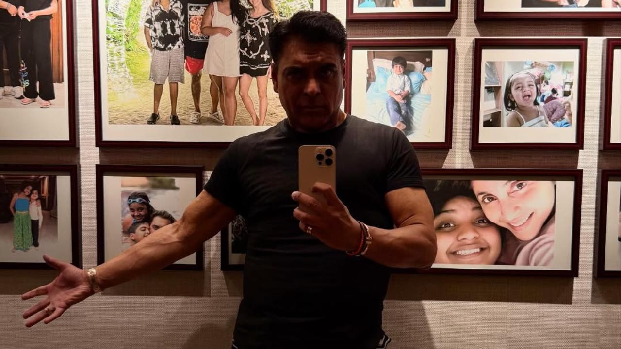 Ram Kapoor lost 55 kgs in a span of 18 months and shocked all with his drastic physical transformation. Recently, the actor shared a video proving that he did not consume ozempic. Read more