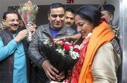 Six newly elected MLAs, including Parvesh Verma, Ashish Sood, Pankaj Singh, Manjinder Singh Sirsa, Kapil Mishra, and Ravinder Indraj, will also take the oath as members of her Council of Ministers. The new government is expected to hold its first meeting at the Delhi Secretariat at 3 pm, where key welfare schemes such as the Mahila Samriddhi Yojna and Ayushman Bharat health insurance scheme could be implemented.