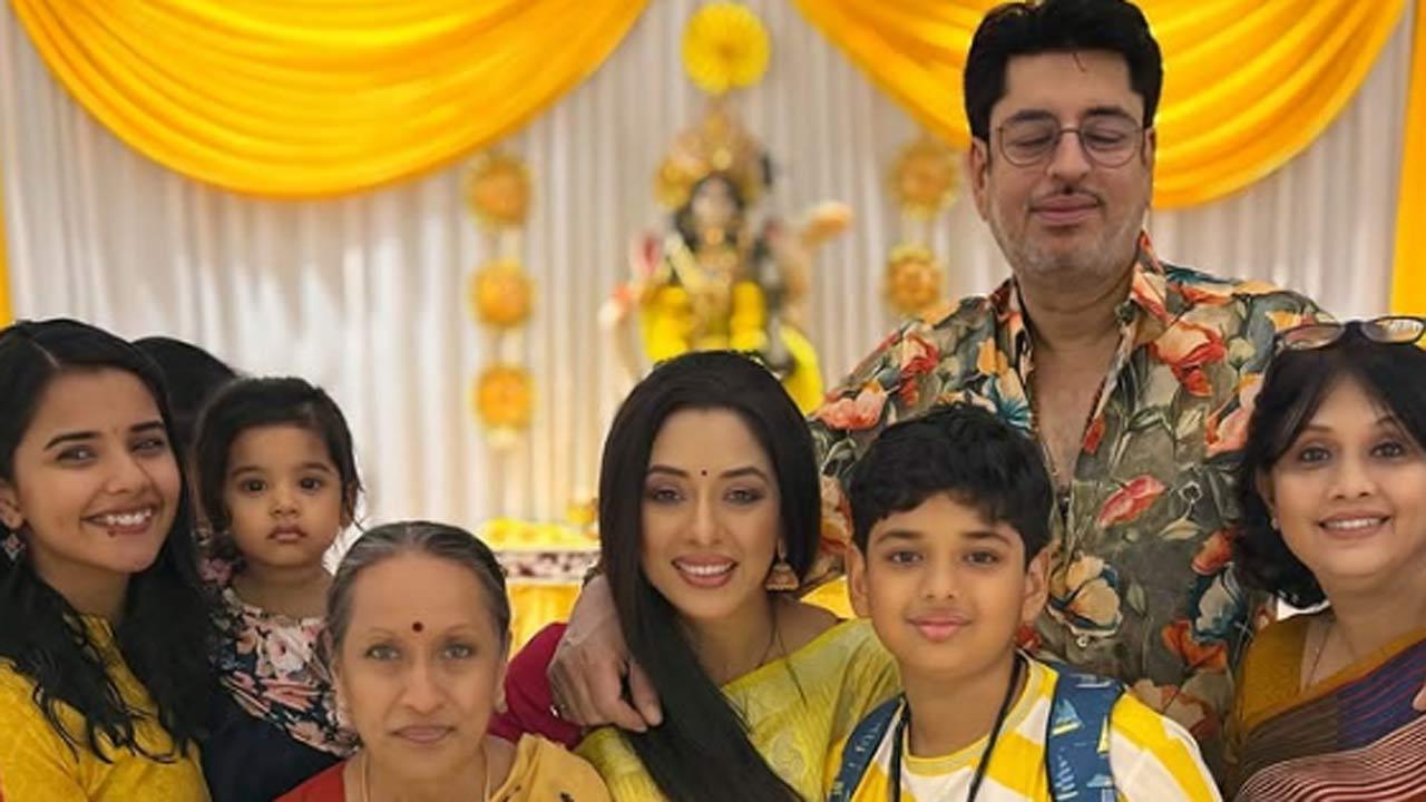Rupali Ganguly celebrates Basant Panchami with real and reel family, see pics