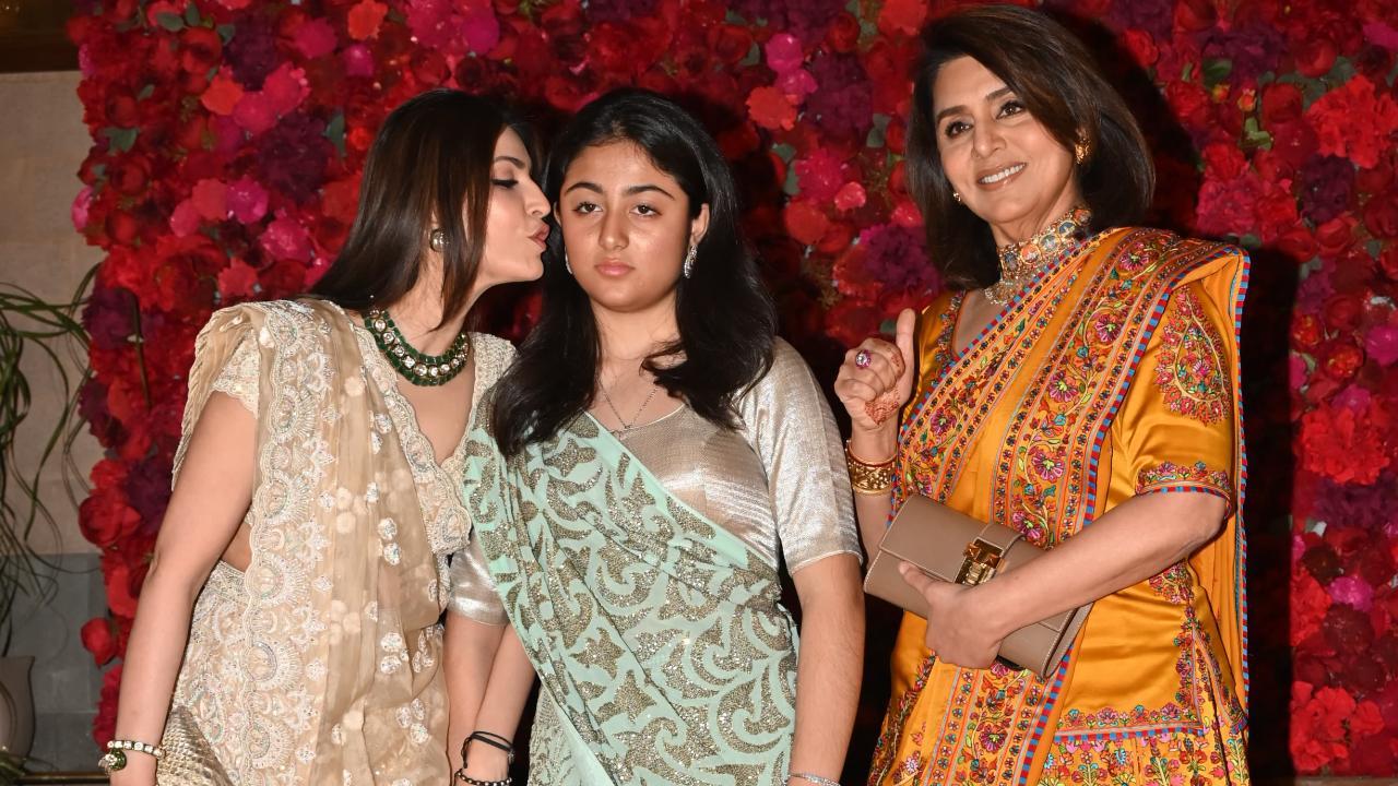 While stars such as Alia Bhatt, Ranbir Kapoor, and Kareena Kapoor graced the photocall with their stunning outfits, Neetu Kapoor and her granddaughter Samara appeared to have a tiff. Read More