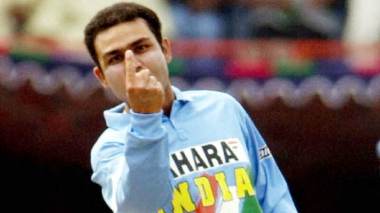 India vs South Africa, 2002
Star batter Virender Sehwag turned the game with his off-spin as India qualified for the final of the 2002 edition with an exciting triumph over South Africa in Colombo.