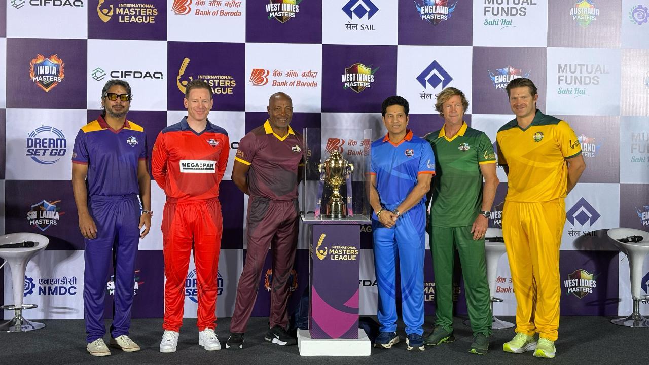 Cricket's finest unite for unveiling of trophy at captains' day