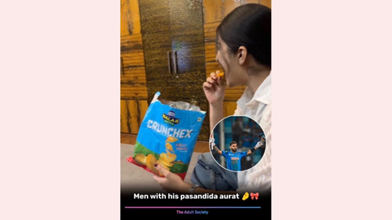 Wife's Undivided Attention During India-Pakistan Match Goes Viral, Celebrating Female Cricket Fandom