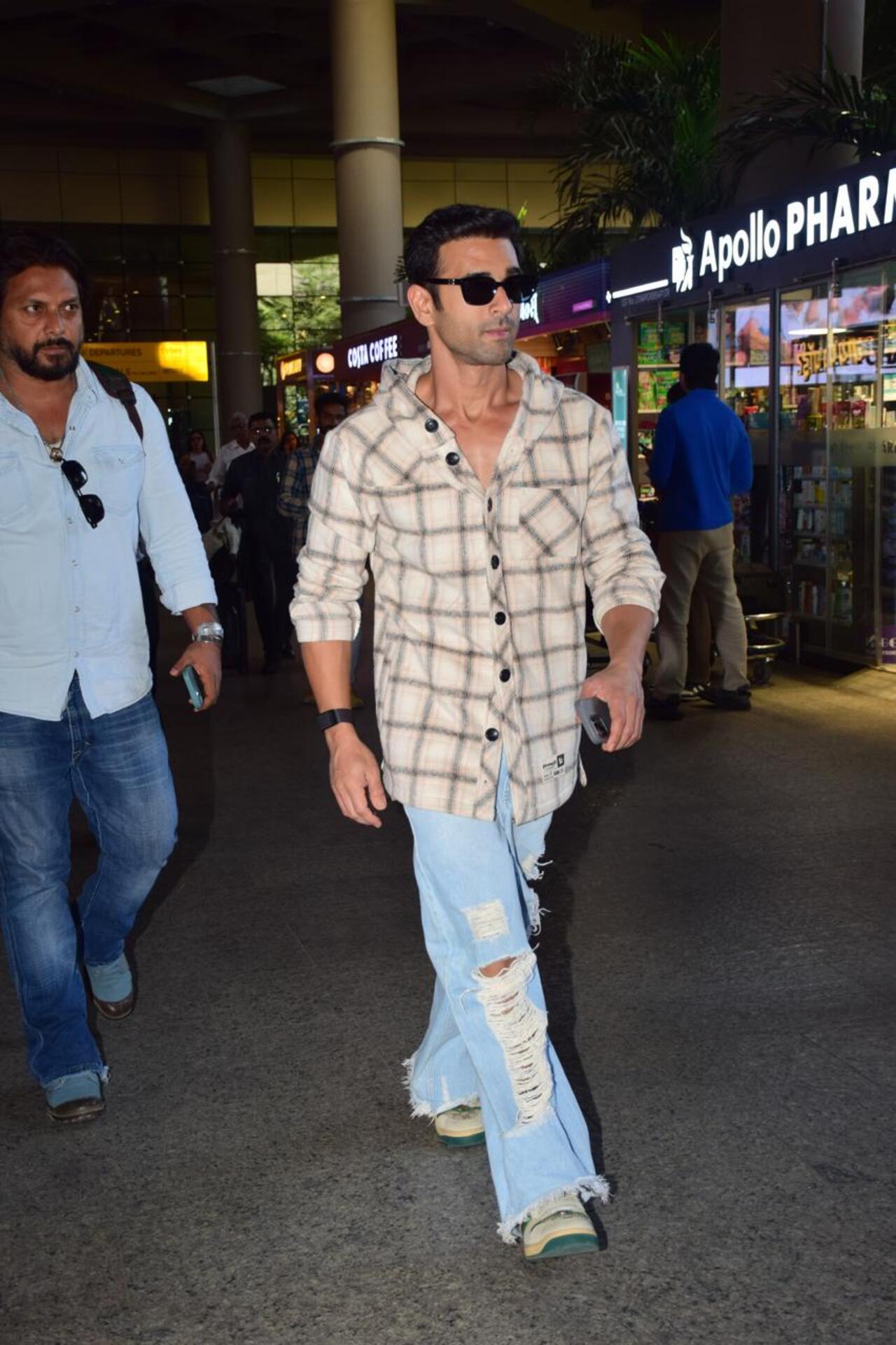 Pulkit Samrat looked stylish in his casual fit.