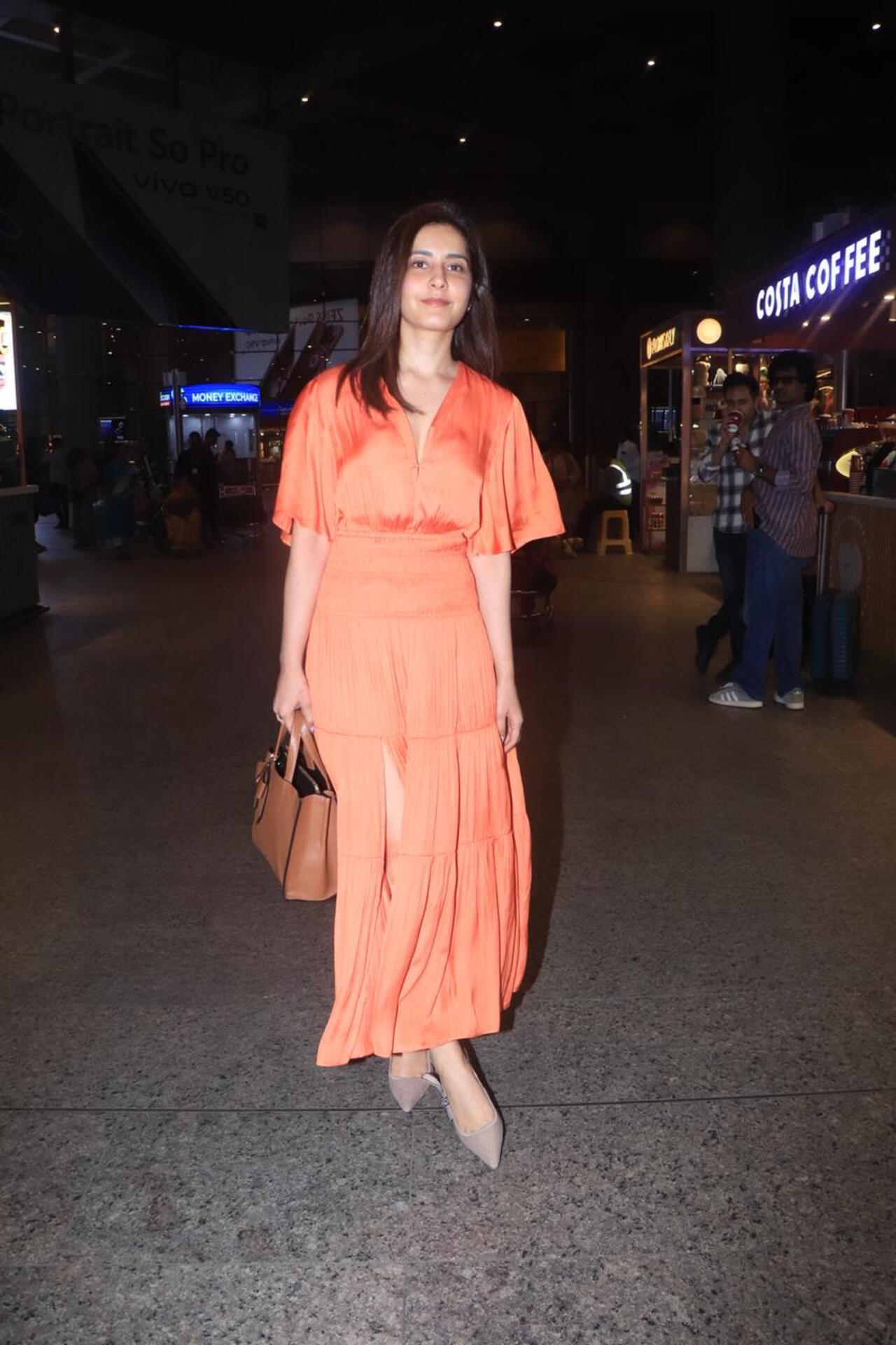 Raashii Khanna slayed in her monochrome dress at the airport.